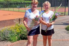 Bloemen-voor-de-organisatie-scaled